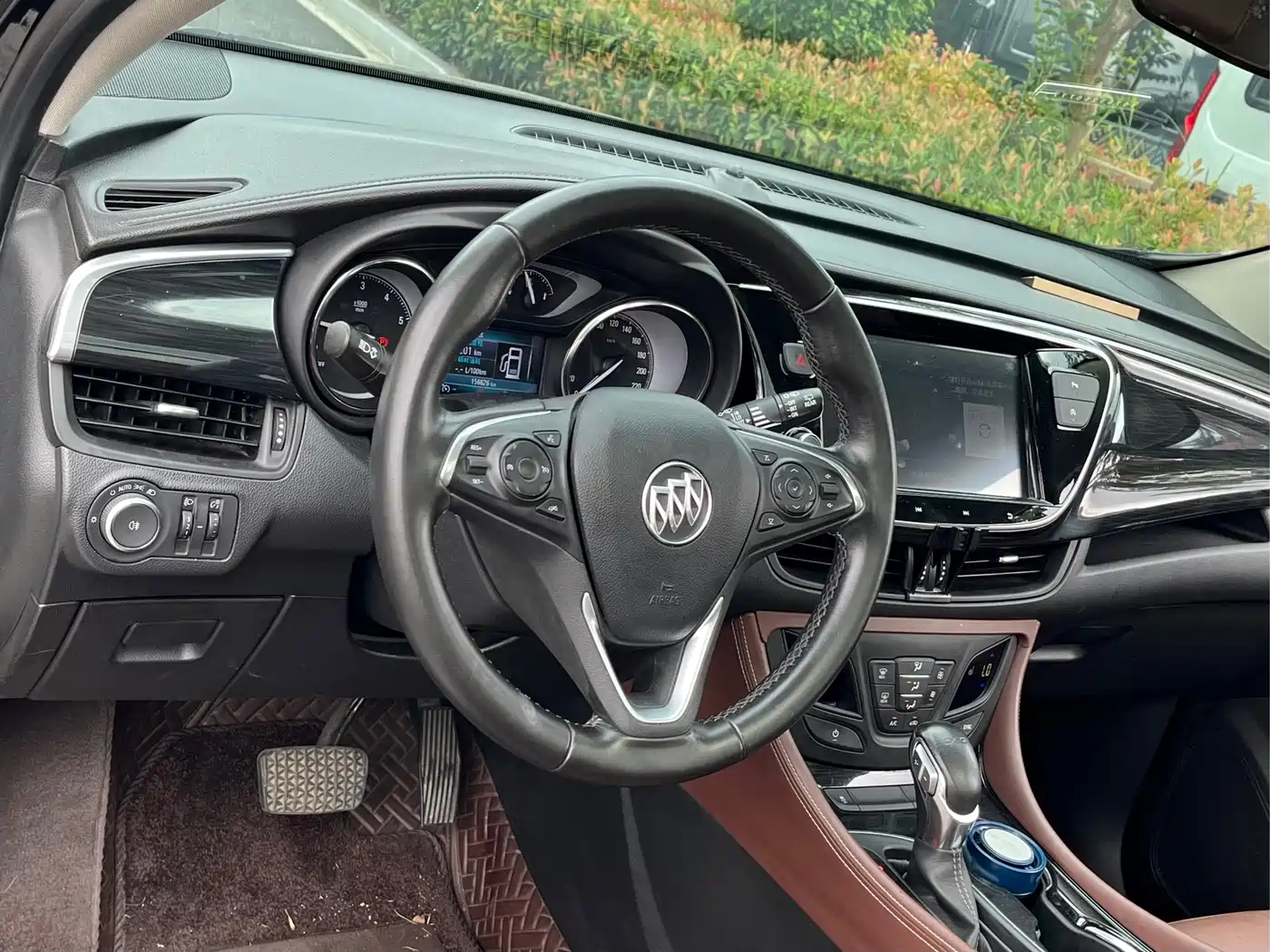 Фото 11 - Buick Envision Plus