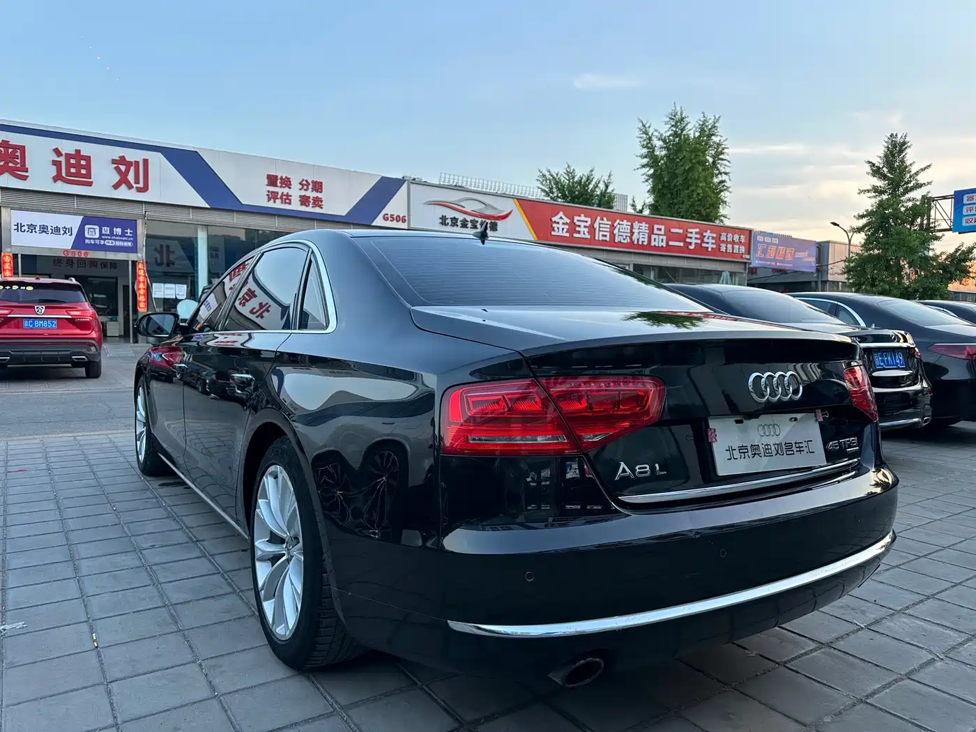 Audi A8 2013 A8L 45 TFSI quattro Comfort фото 12