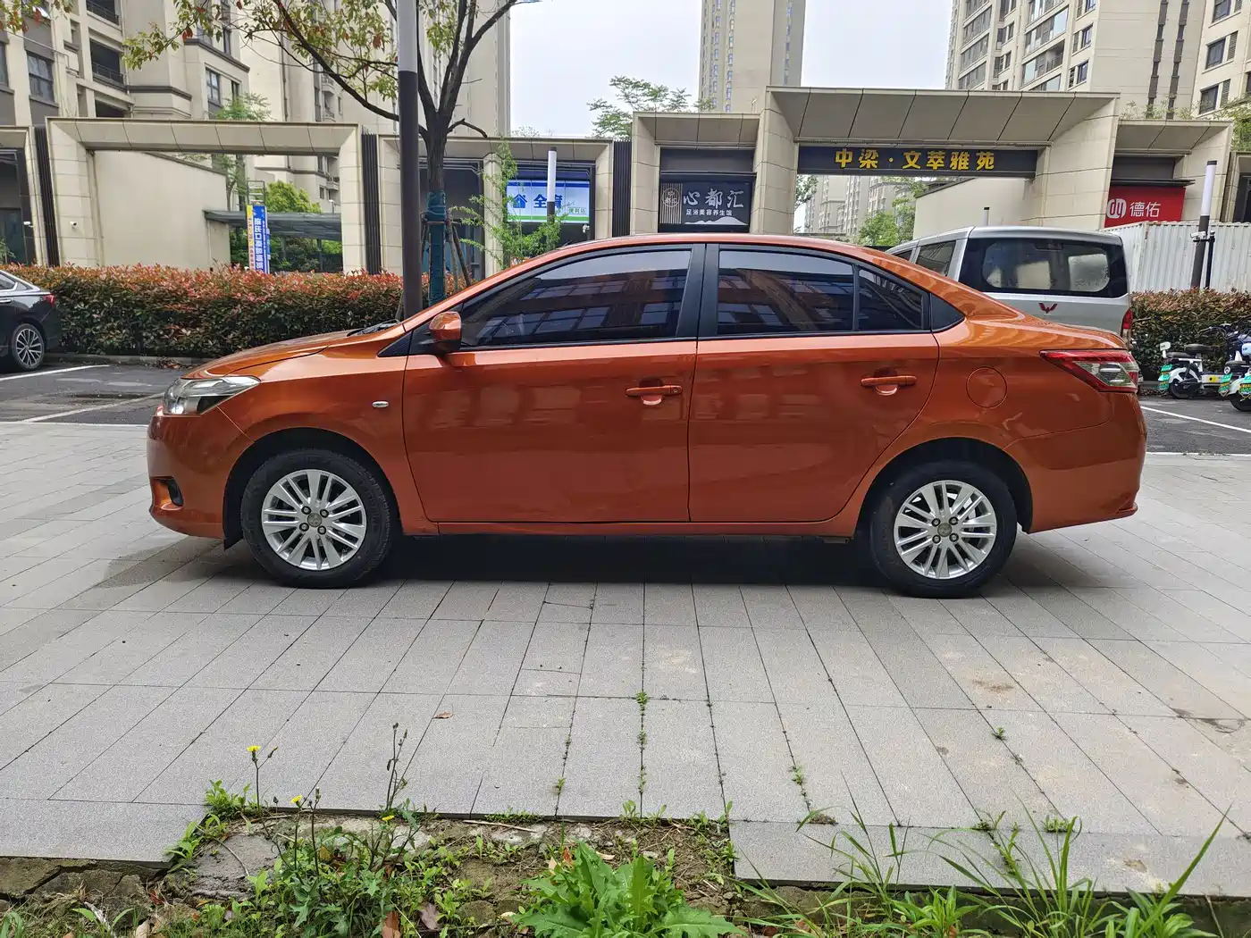 Toyota Vios 2014 1.5L Automatic Wisdom Edition фото 3