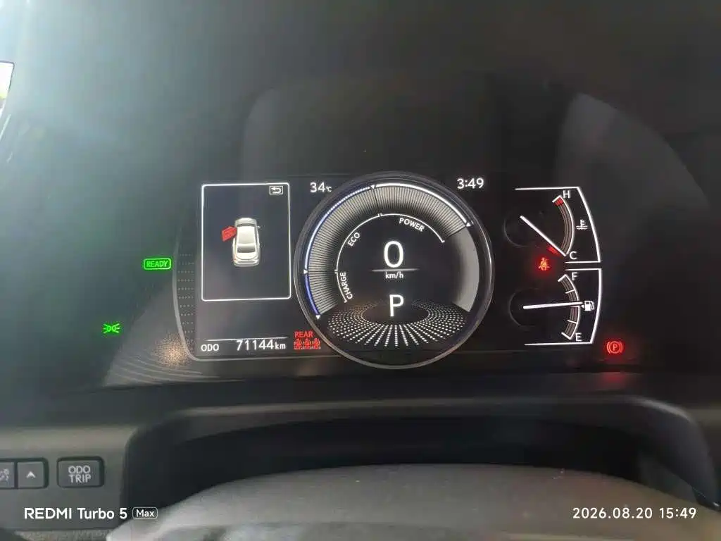 Фото 4 - Lexus ES