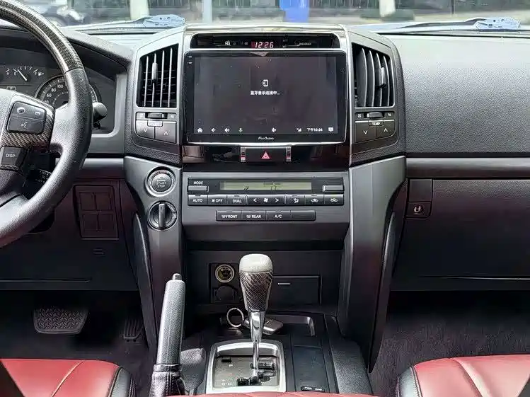 Toyota Land Cruiser (Import) 2015 2015 4.0L V6 Middle East Limited Edition