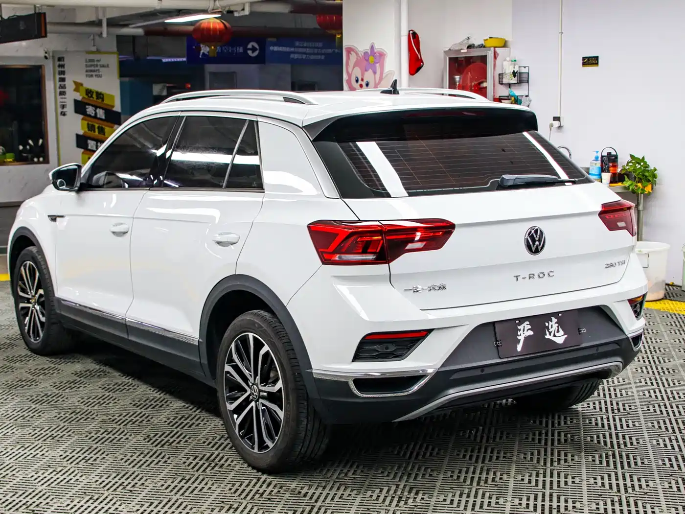 Volkswagen T-ROC 2022 280TSI DSG 2WD Elite PLUS фото 24