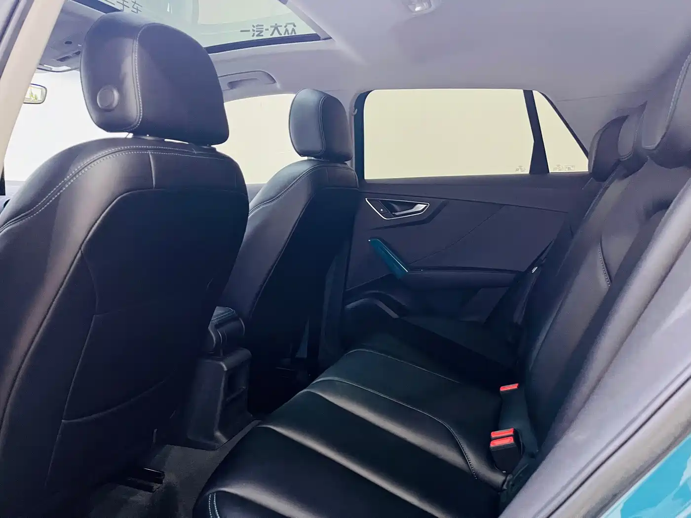 Audi Q2L 2019 2018 35 TFSI Launch Exclusive Edition China VI