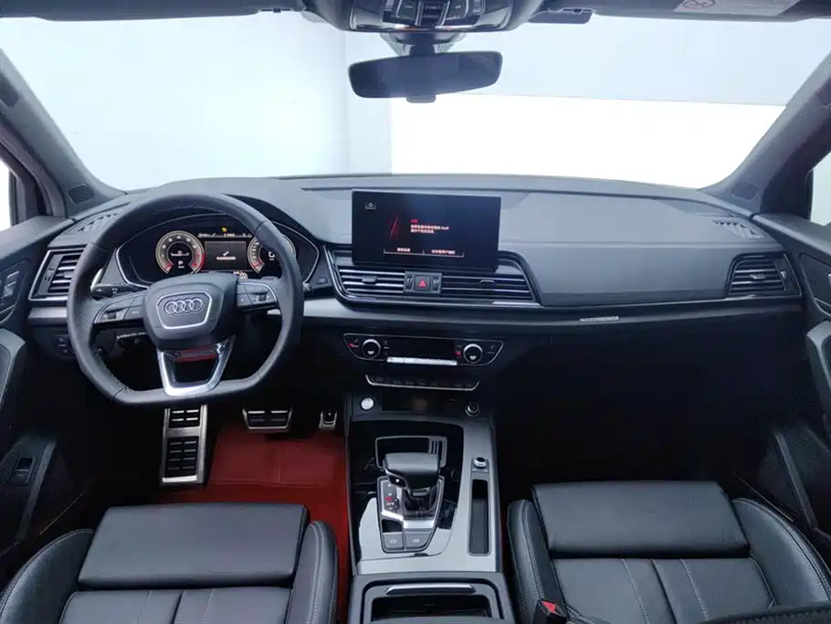 Audi Q5L 2024 Model 45 TFSI Luxury Dynamic фото 12
