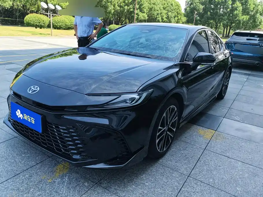 Toyota Camry 2025 2026 Hybrid 2.0HSE Sport Lite Edition