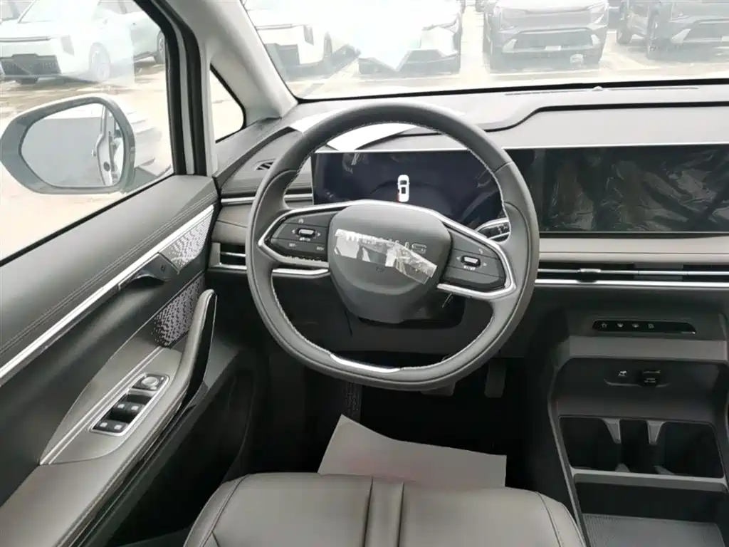 SAIC Maxus Dajia 7 2024 Facelift Super Hybrid Long Range Enjoyment Edition фото 11