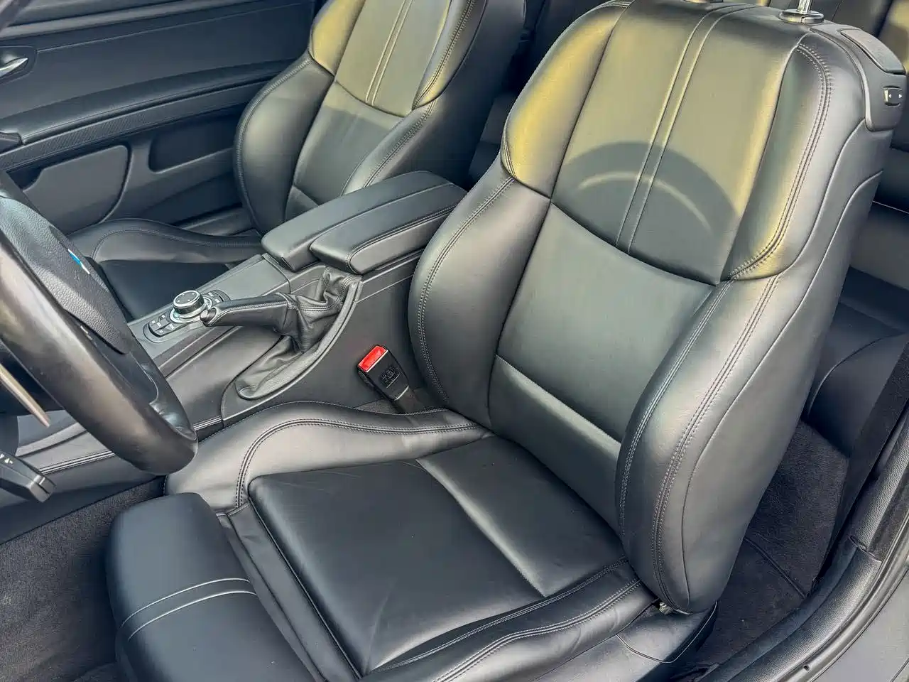 BMW M3 2013 2011 M3 Coupe Carbon Fiber Roof Edition