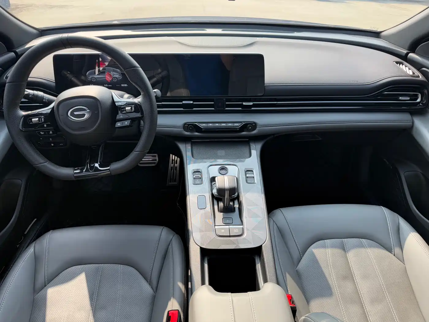GAC Trumpchi Trumpchi Emkoo 2024 Model 270T DCT Shadow Leopard R-Style Edition фото 6