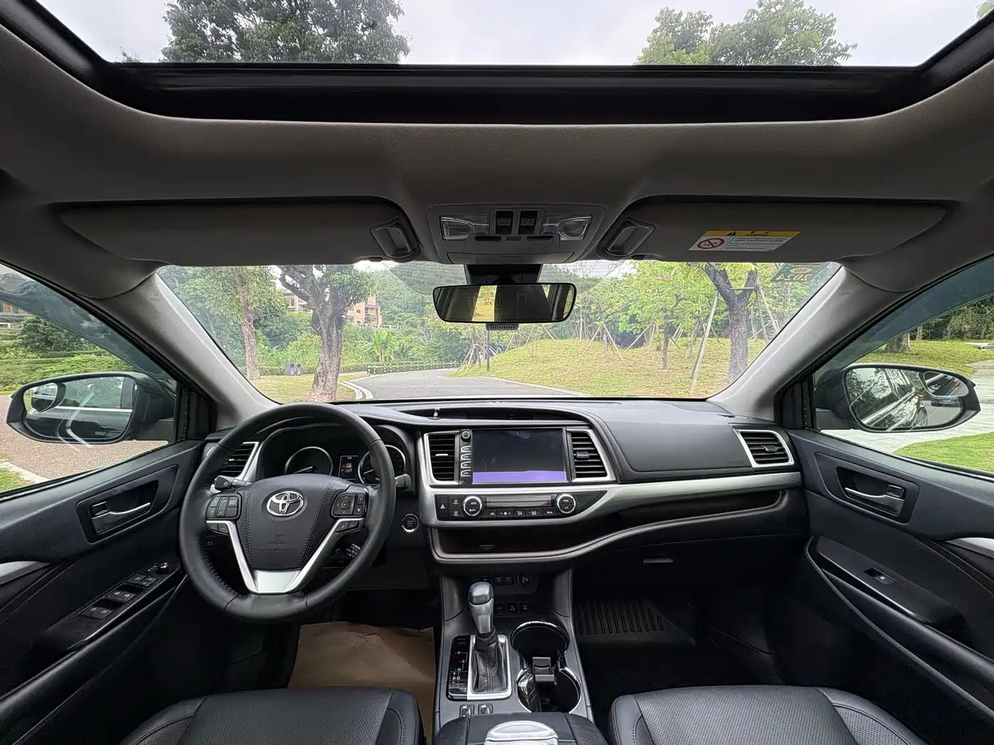 Toyota Highlander 2018 2.0T 4WD Luxury 7-seater China VI фото 5
