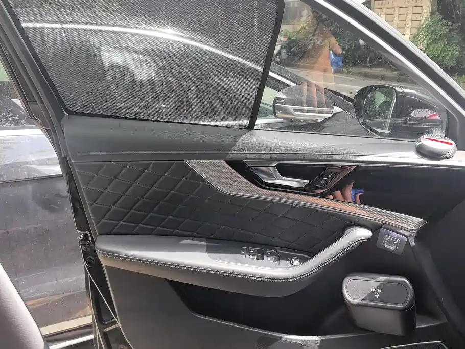 Hongqi HS5 2020 2019 2.0T Smart Connect Enjoy Edition