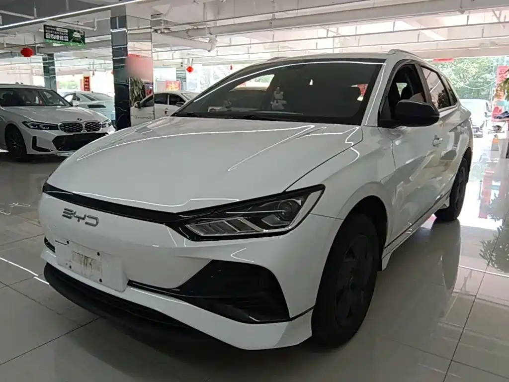 BYD e2 2023