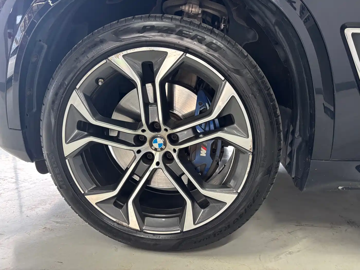 BMW X5 2022 2022 xDrive 40Li Premium M Sport Package