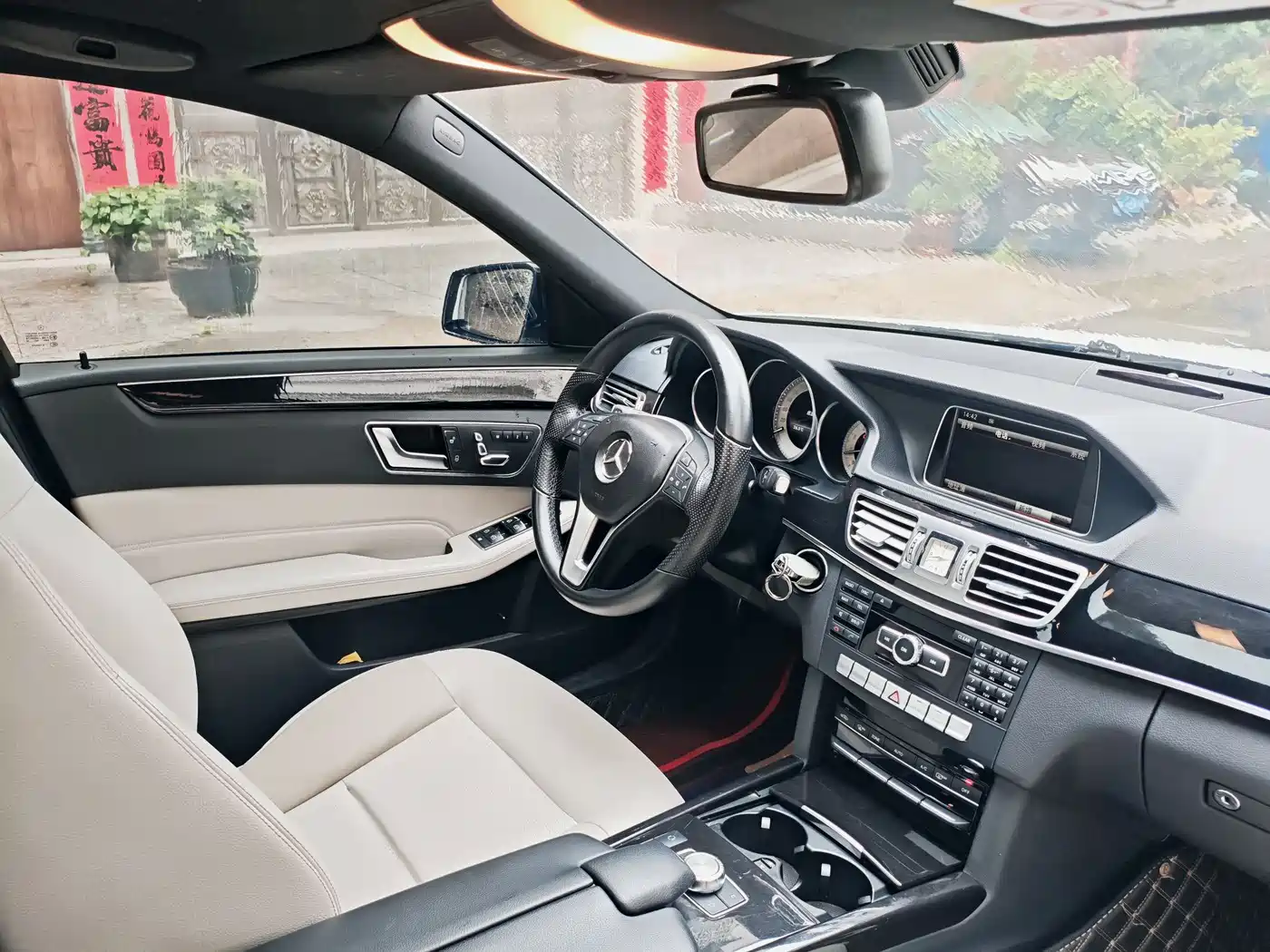 Mercedes-Benz E-Class 2014 Facelift E 260 L Sport фото 9