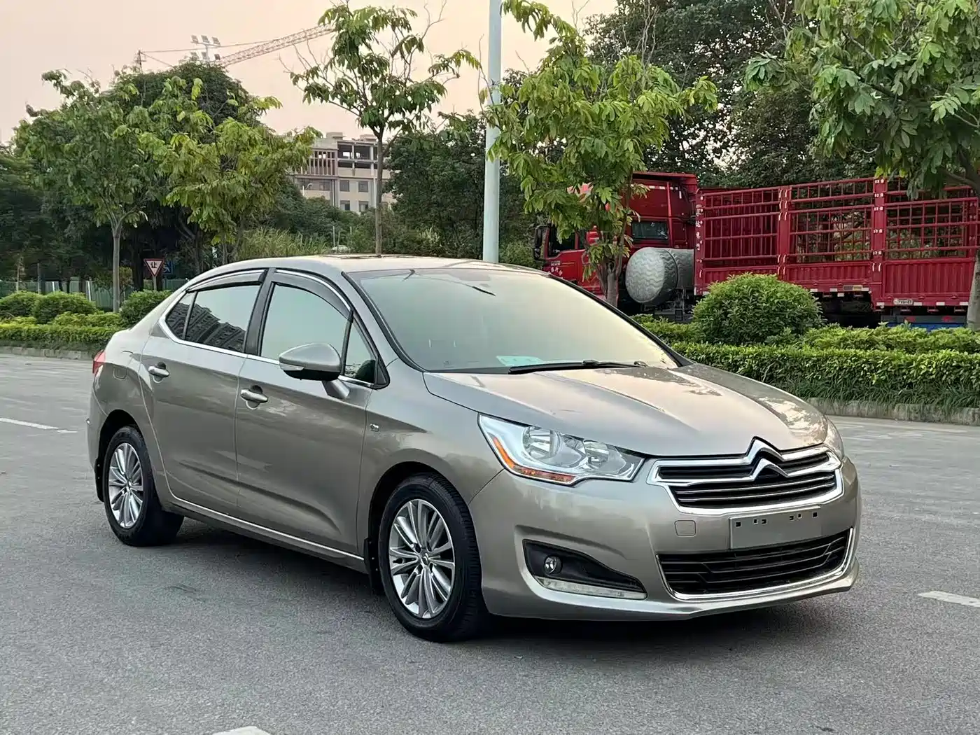 Citroën C4L 2013 2013 1.8L Automatic Dynamic Edition