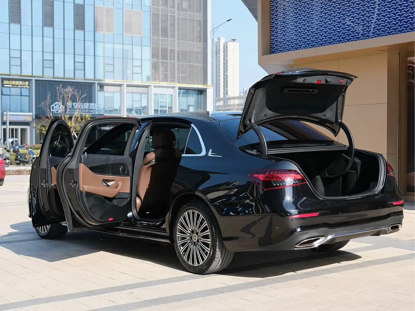 Mercedes-Benz E-Class 2021 Facelift E 300 L Fashion фото 12