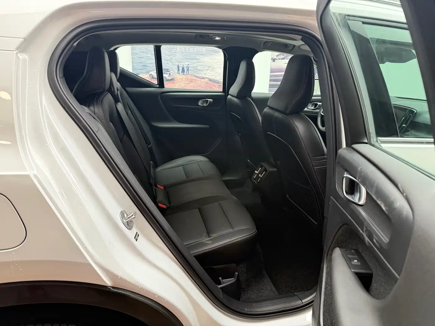 Volvo XC40 2025 2025 B4 AWD Smart Elite Luxury Edition