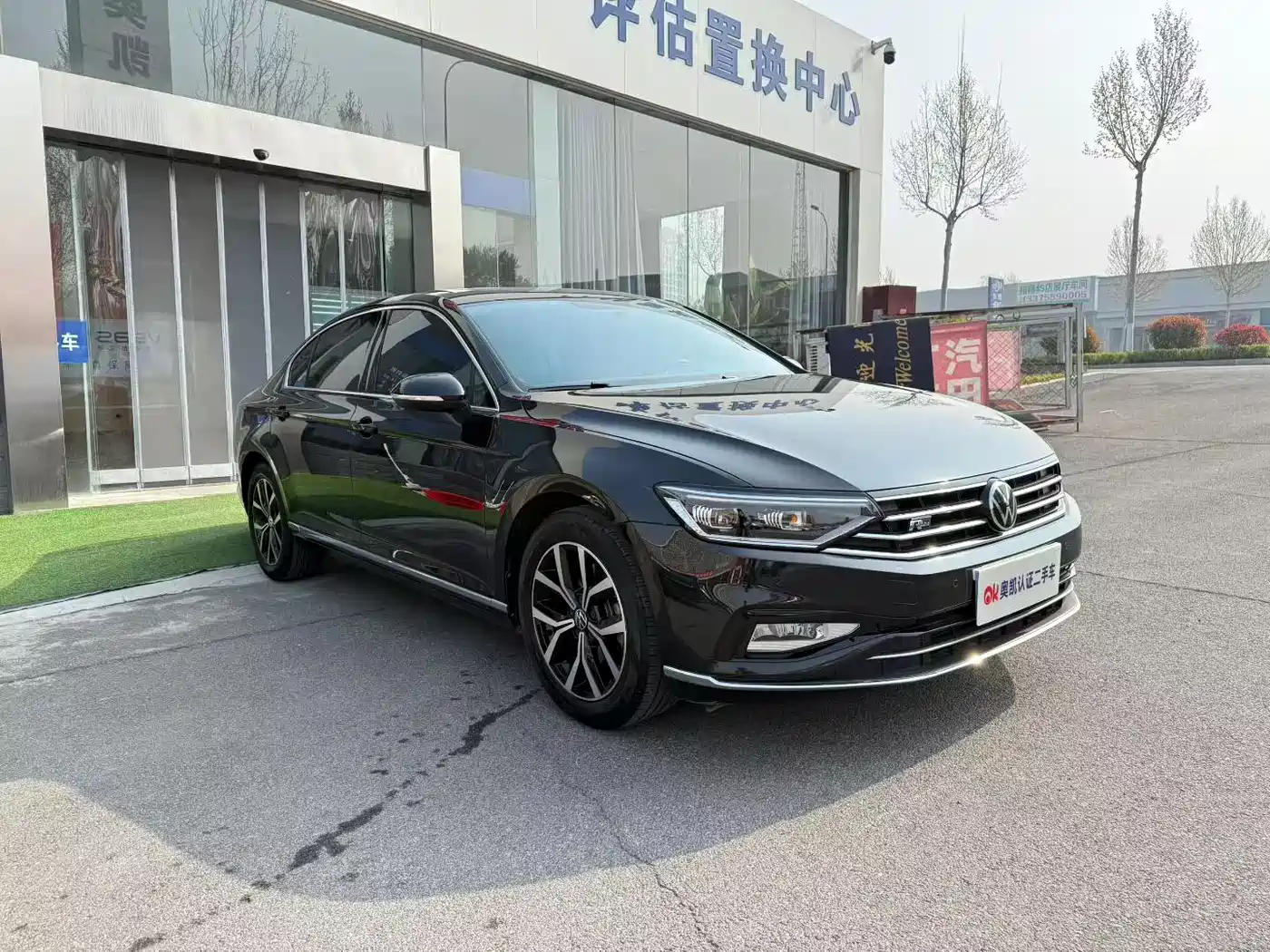 Volkswagen Magotan 2020 280TSI DSG Leading фото 2