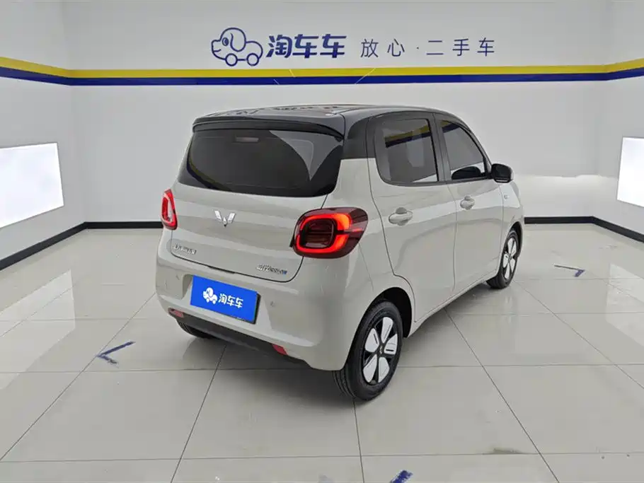 WULING AUTOMOBILE HONGGUANG MINIEV
