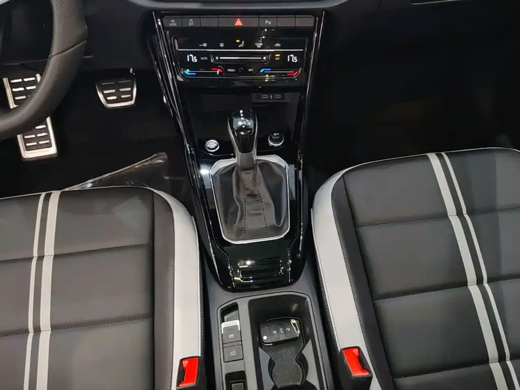 Volkswagen T-Roc, миниатюра 14