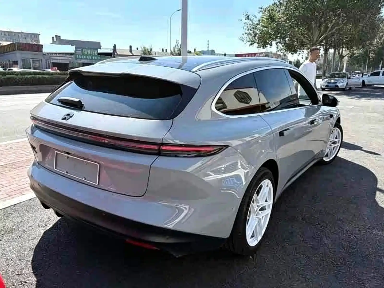 Фото 9 - NIO ET5T