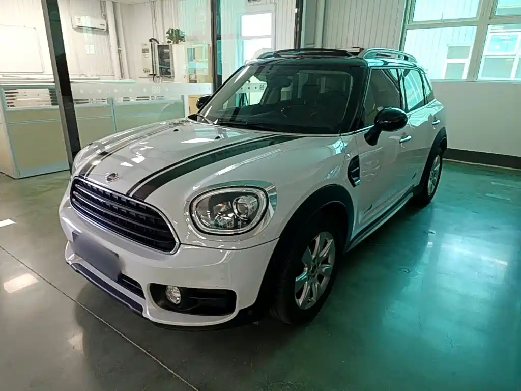 Фото 2 - MINI COUNTRYMAN