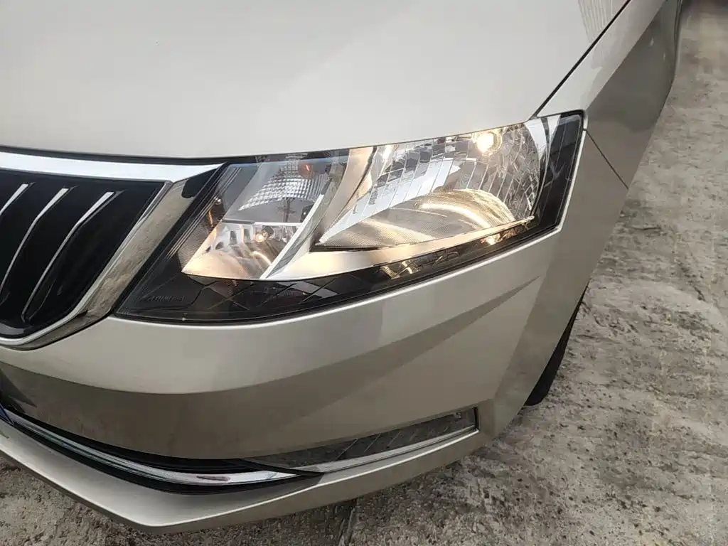 Škoda Rapid 2020 2019 1.5L Automatic Comfort Version China VI