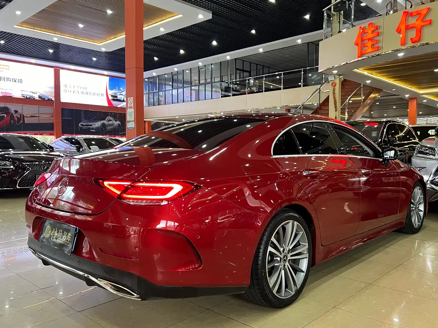Mercedes-Benz CLS 2018 CLS 300 Luxury фото 5
