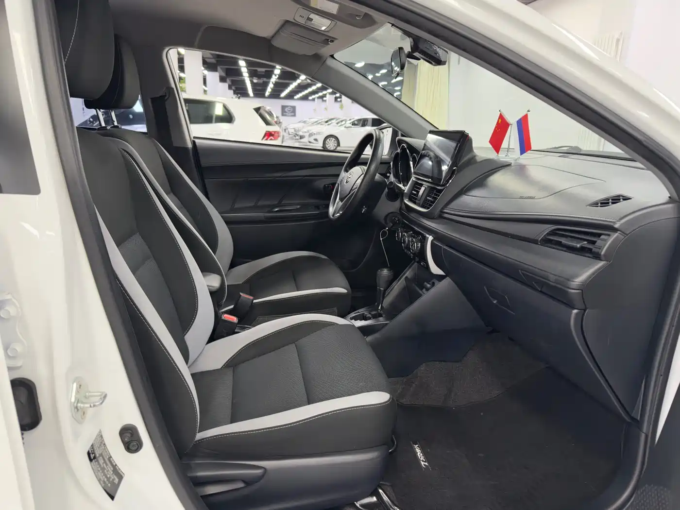 Toyota YARiS L Zhi Xuan 2022 Zhi Xuan X 1.5L CVT Luxury PLUS Edition фото 11