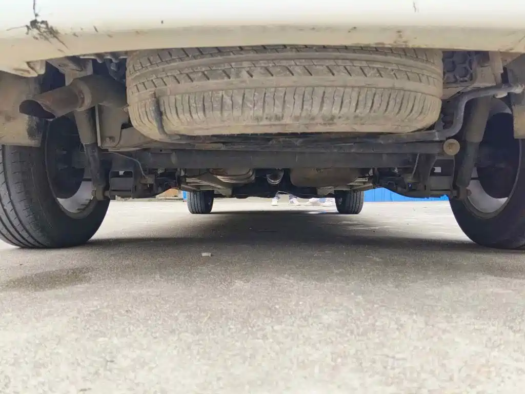 Jinbei Huachen Jinbei 750 2018 2015 1.5L Comfort Model