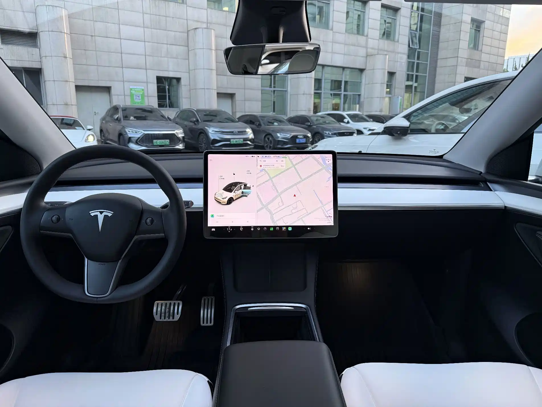 Фото 13 - Tesla Model Y