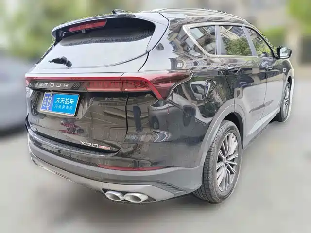 Jetour X70 PLUS 2024 Champion Edition 1.5T DCT Champion PRO 7-seater — фото 2