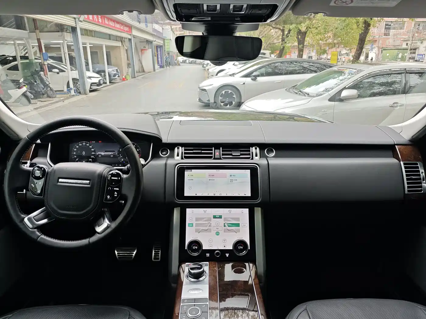 LAND ROVER RANGE ROVER