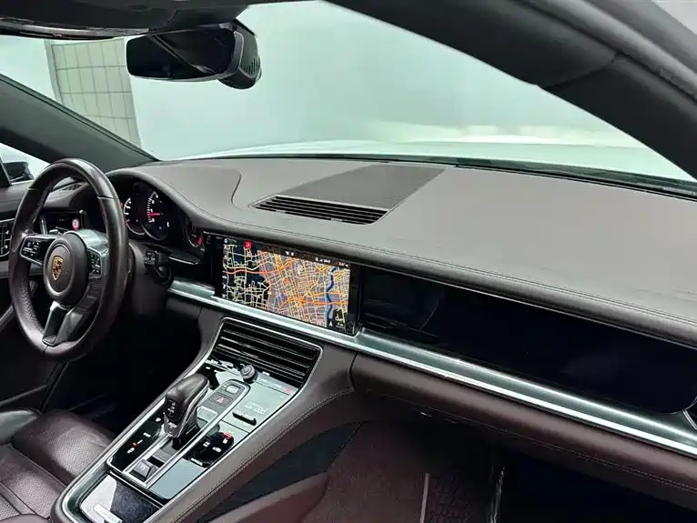 Porsche Panamera 2017 Panamera 4 Executive Long Wheelbase 3.0T фото 15