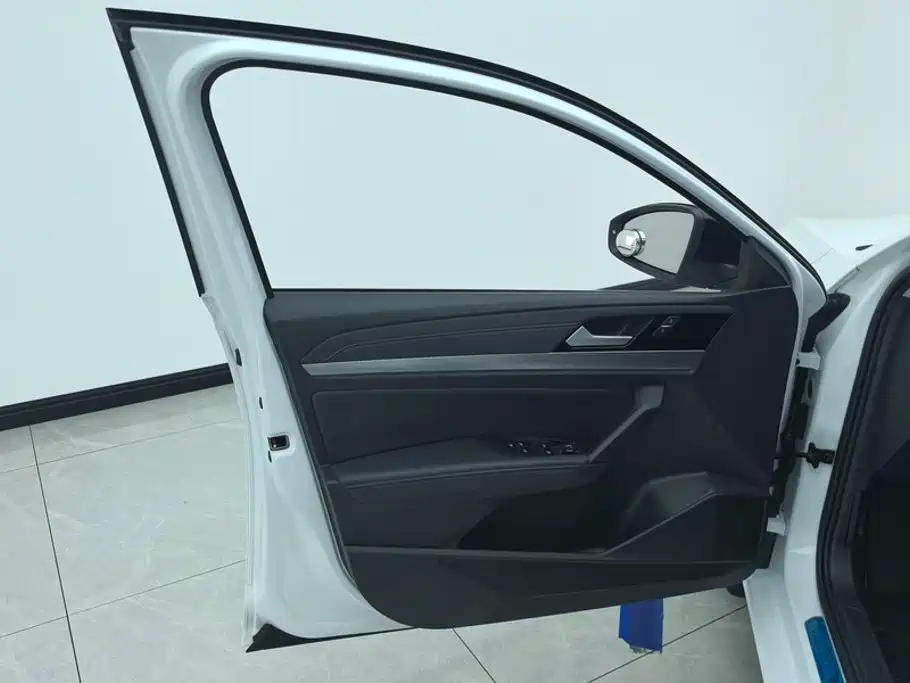 Volkswagen Lavida, миниатюра 7