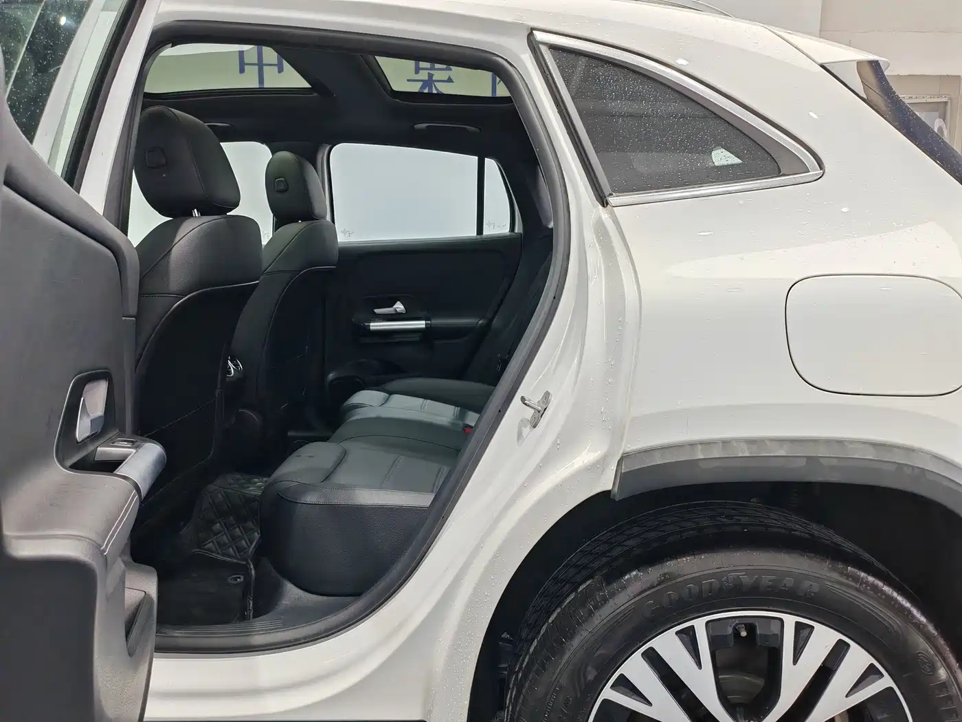 Mercedes-Benz GLA 2025 2024 GLA 220