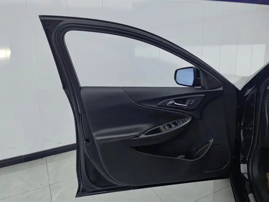 CHEVROLET MAI RUIBAO XL