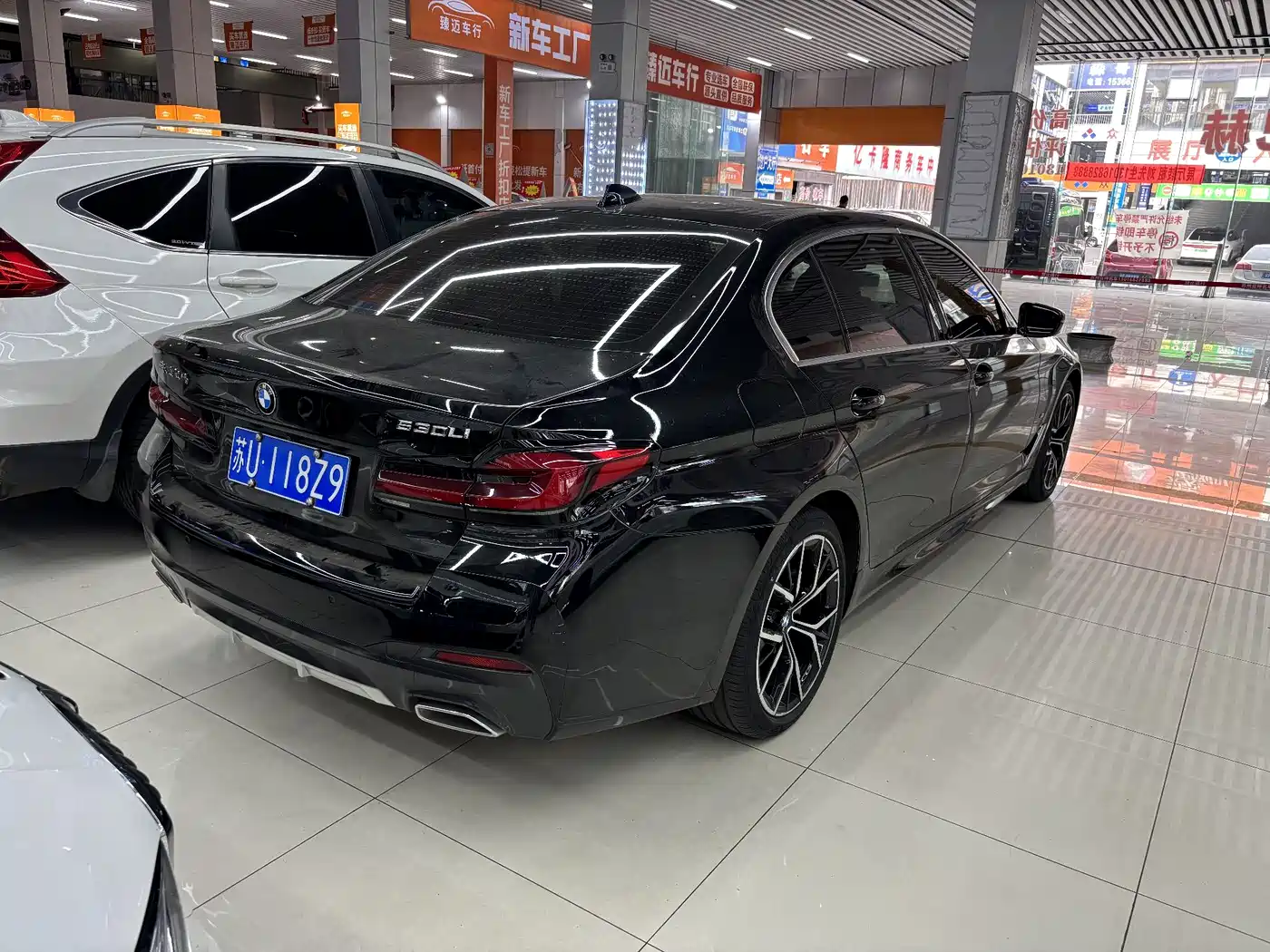 BMW 5 Series 2022 530Li Exclusive M Sport Package фото 7