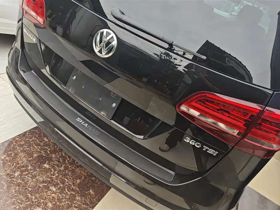 Volkswagen Sharan 2016 380TSI Comfort 7-seater фото 3