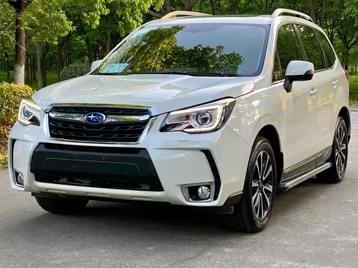 Subaru Forester 2016 2.5i Prestige Navigation Edition
