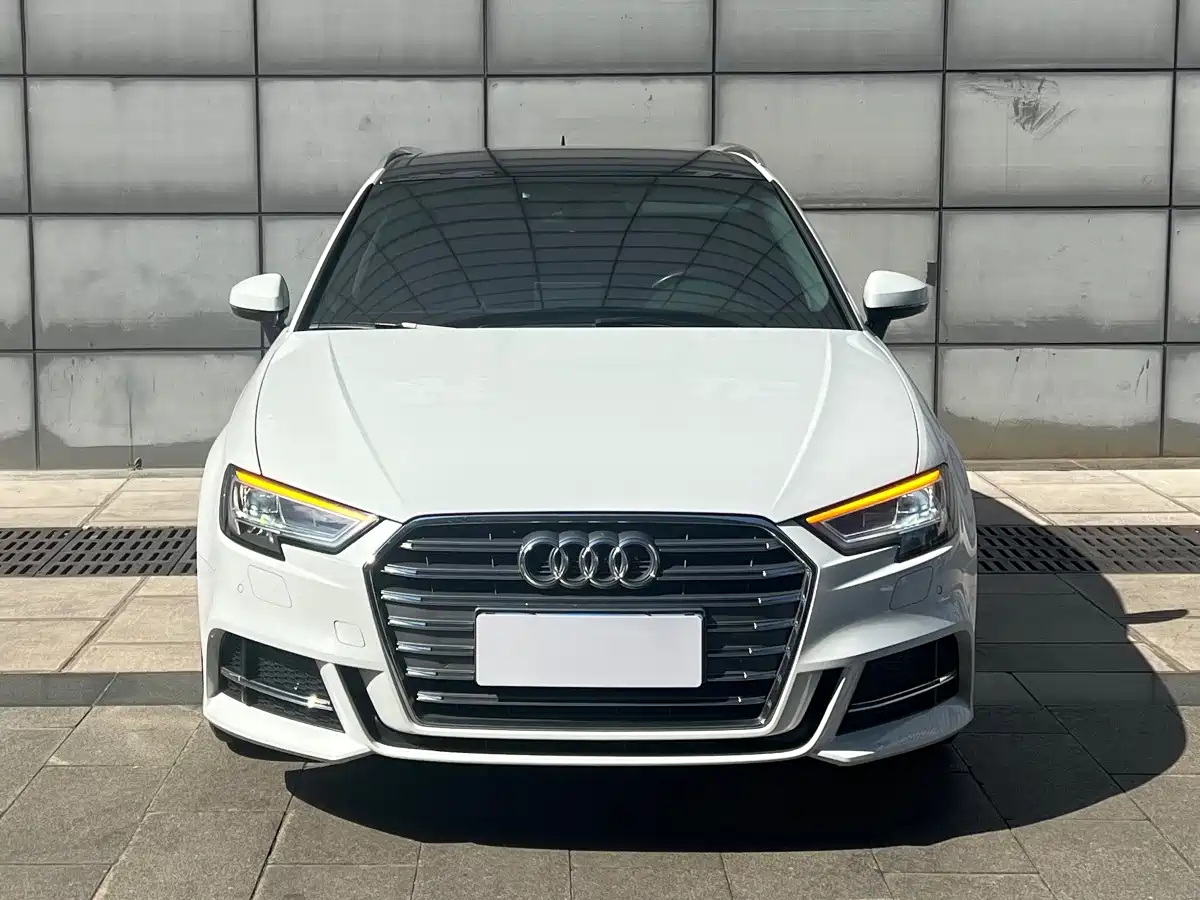 Фото 4 - Audi A3