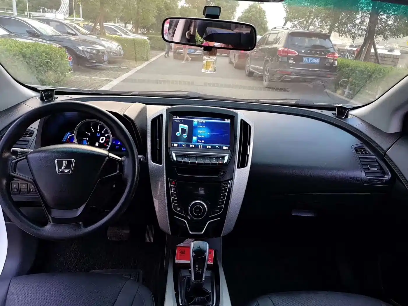 Luxgen U6 SUV 2017 2017 1.8T Tech Value Package