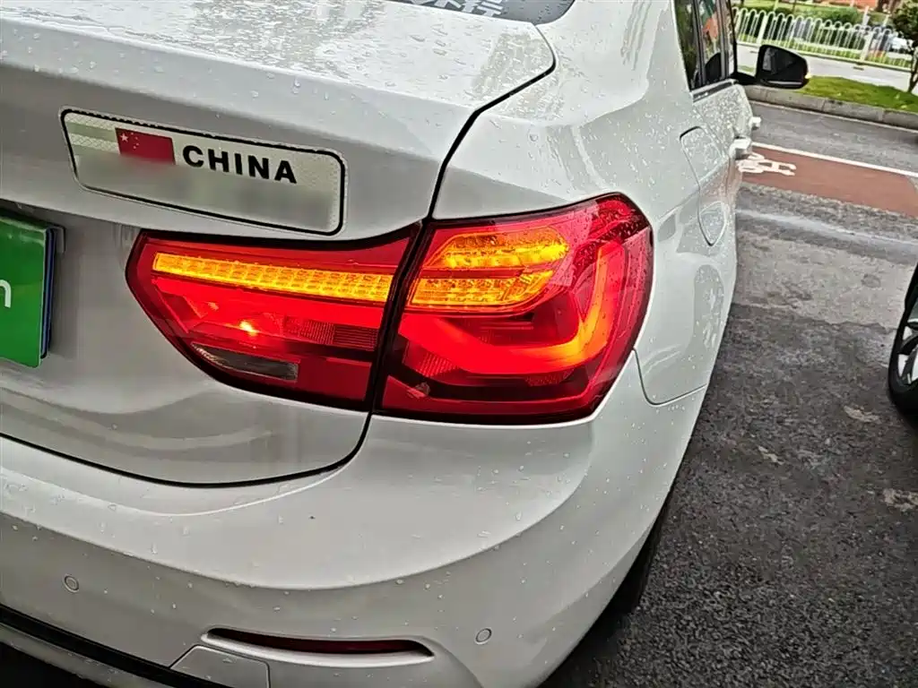 BMW 1 Series 2017 120i Design Package фото 8