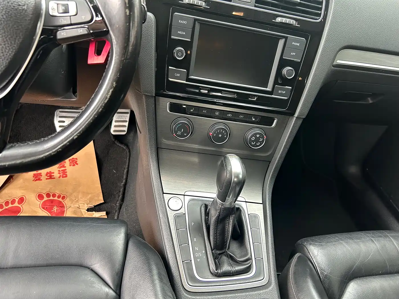 Volkswagen Golf 2016 230TSI Automatic Luxury фото 3