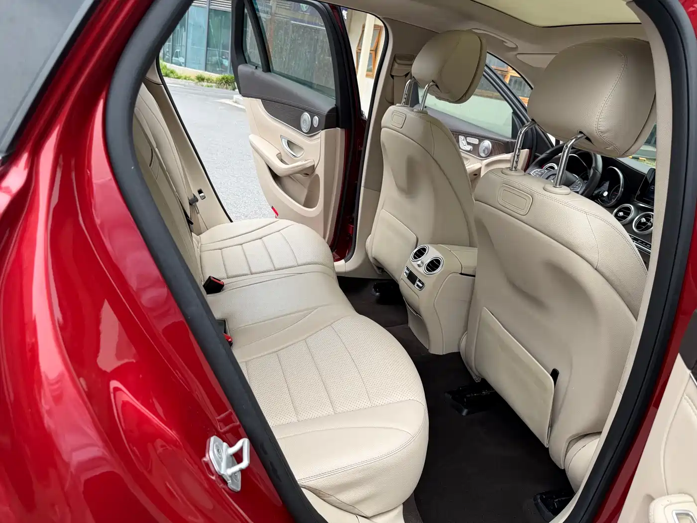Mercedes-Benz GLC 2016 GLC 300 4MATIC Dynamic фото 12