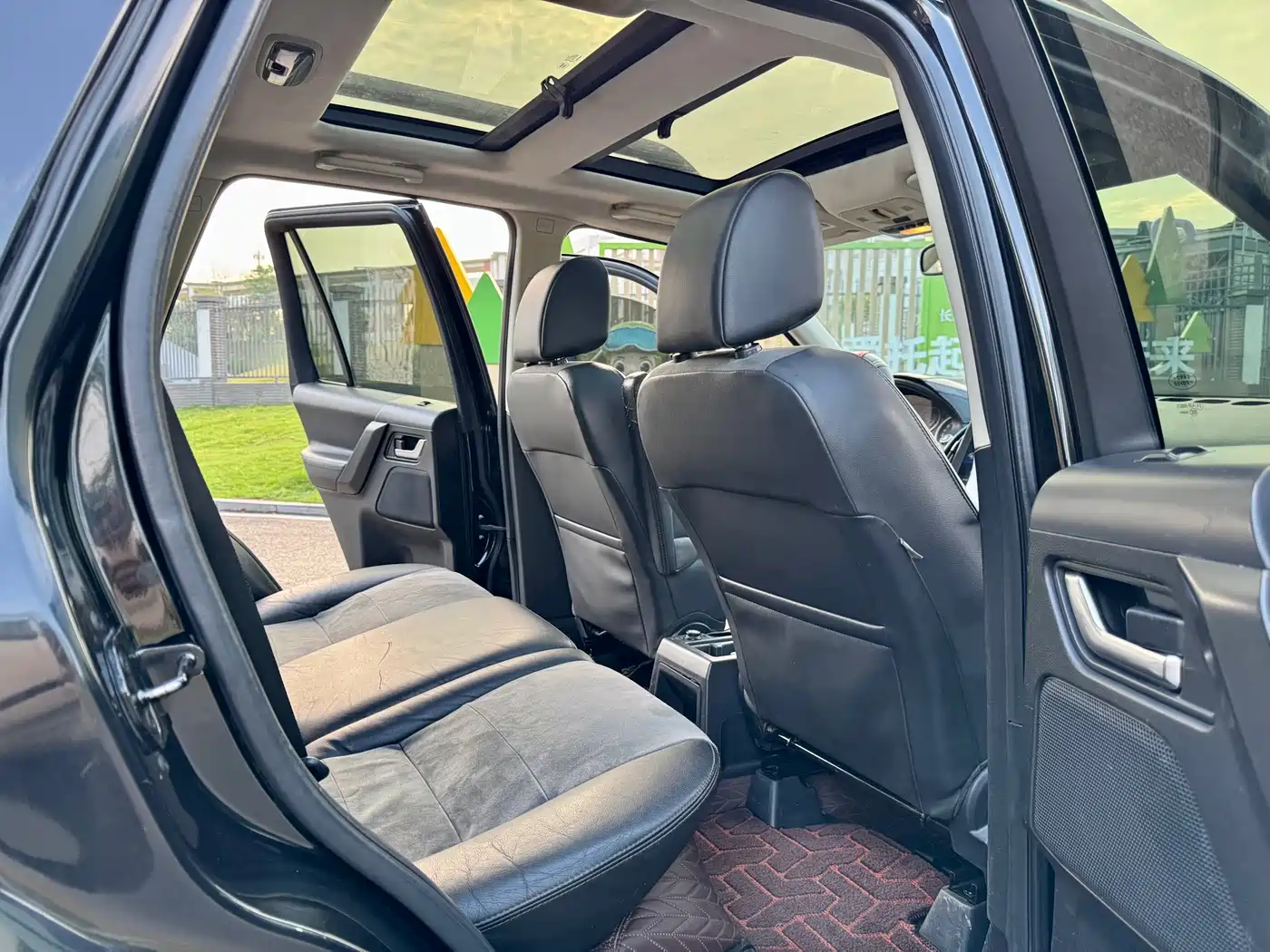 Land Rover Freelander 2 2012 2.2T SD4 SE Diesel фото 6