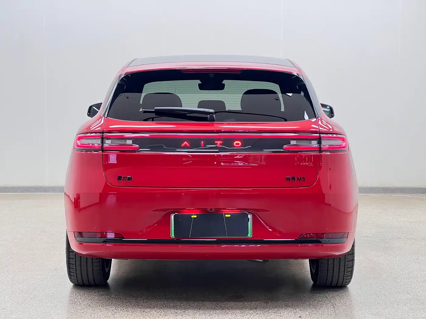 AITO Wenjie AITO M5 2025 Extended Range Ultra AWD фото 6