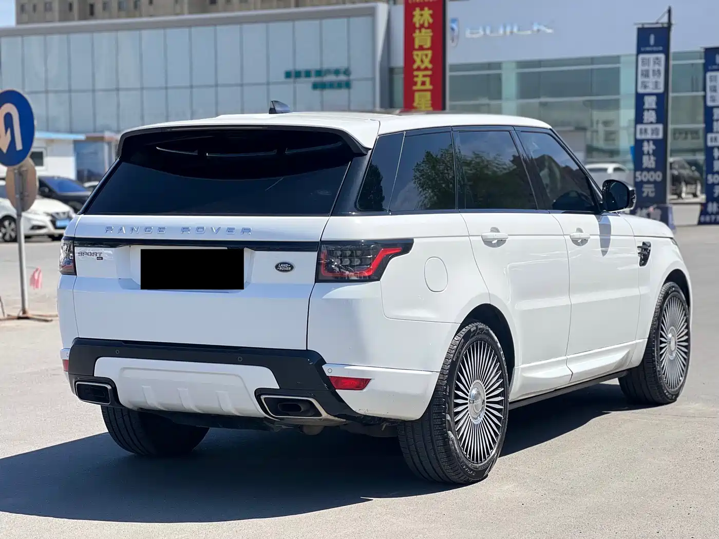 Land Rover Range Rover Sport 2020 3.0 L6 HSE DYNAMIC фото 9