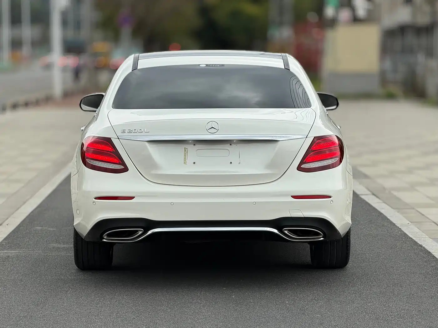 Mercedes-Benz E-Class 2018 Facelift E 200 L Sport фото 4