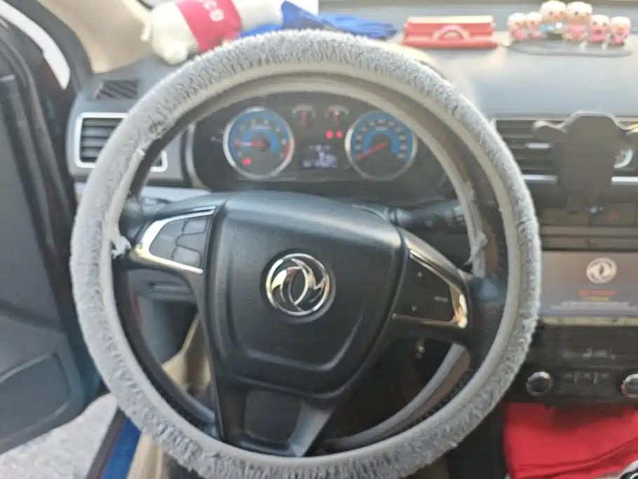 Dongfeng Fengguang Fengguang 370 2016 2016 1.5L Manual Luxury 7-seater