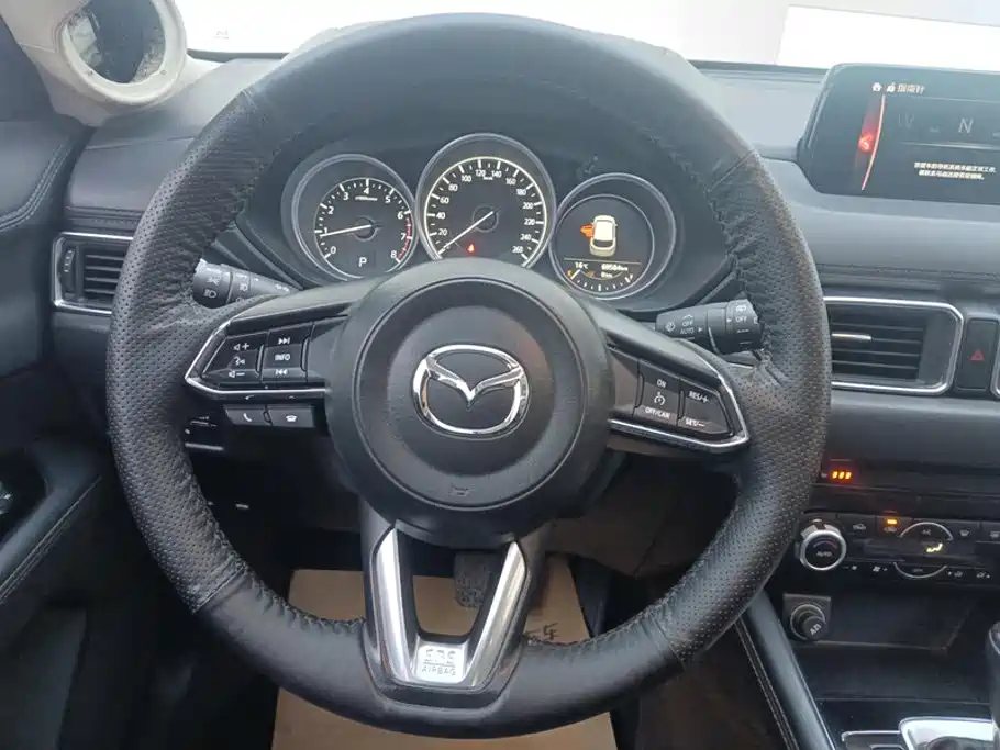 Фото 15 - Mazda CX-5